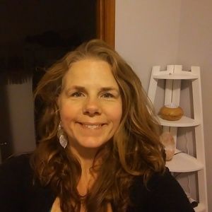 Meet your Posher, Celeste